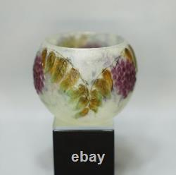 1915 Art Nouveau French Gabriel Argy Rousseau Pate De Verre Glass Vase Sorbier