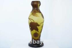 1920's French Legras Cameo Art Glass Vase