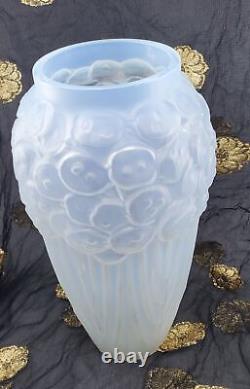 1930's French Art Deco Relief Frosted Glass Vase Cubist and Geometric Design