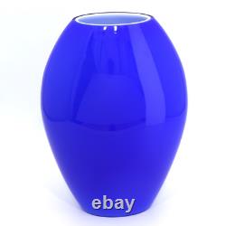 1985 Fenton Connoisseur Collection Gabrielle French Blue Art Glass 12 Vase