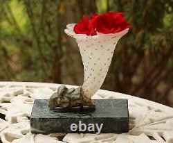 ANTIQUE FRENCH OPALINE GLASS & BRONZE RAMS HEAD CORNUCOPIA VASE MARBLE BASE af