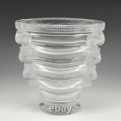 A Cristal Lalique'Saint Marc' Clear and Frosted Vase