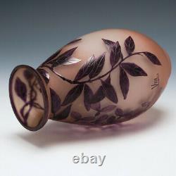 An Enamelled Cameo Vase Val Et Compagnie c1920