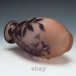 An Enamelled Cameo Vase Val Et Compagnie c1920