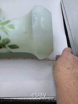 Antique 1900-1910 Art Nouveau French Glass Vases Translucent Handpainted, Set 2
