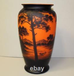 Antique Art Glass French Cameo Vase Richard Castle at Lake Scene Beautiful