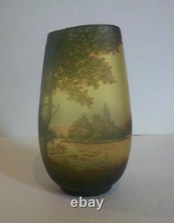 Antique De Vez French Cameo 5.5 Art Glass Scenic Vase, c. 1920