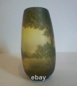 Antique De Vez French Cameo 5.5 Art Glass Scenic Vase, c. 1920