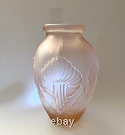 Antique Pierre D'Avesn French Art Deco Satin Pink Blush Glass Flower Vase, 9 T
