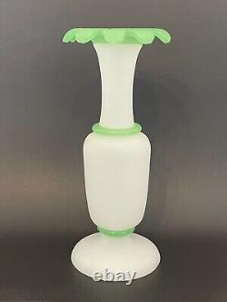 Antique St Louis French Uranium Baccarat Satin Opaline Glass Vase 12 Rare