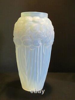 Art Deco ETLING Opalescent Art Glass Large Vase 1930 Lalique Sabino Era