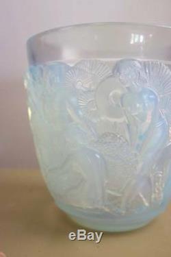 Art Deco Signed Sabino Opalescent Glass Vase
