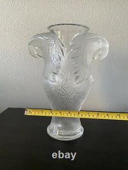 Authentic Limited Edition Lalique Vase Macao. MINT CONDITION. MUST SEE