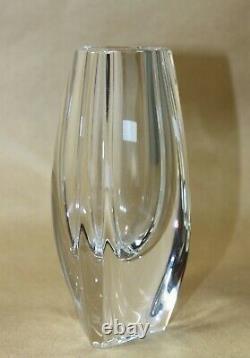 Baccarat Crystal Vase Bouton D'or 3 Sided Triangular