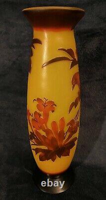 Beautiful 20th-Century French Carved Cameo Colored Glass Vase Bird & Floral 14H