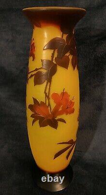 Beautiful 20th-Century French Carved Cameo Colored Glass Vase Bird & Floral 14H