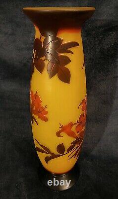 Beautiful 20th-Century French Carved Cameo Colored Glass Vase Bird & Floral 14H