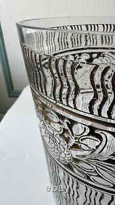 Beautiful original Daum Art Deco acid etched and patined glass vase. Circa 1920