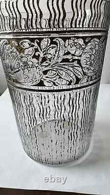Beautiful original Daum Art Deco acid etched and patined glass vase. Circa 1920