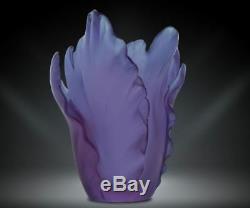 DAUM Floral Tulip Vase Ultraviolet Purple Art Glass Made in France 05213-2 New