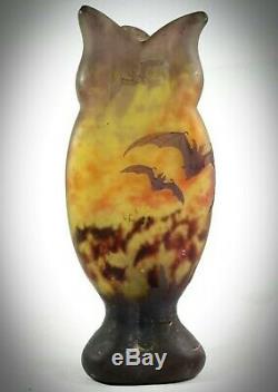 DAUM NANCY Art Nouveau acid etched'BATS' -'CHAUVES SOURIS' Cameo Glass vase