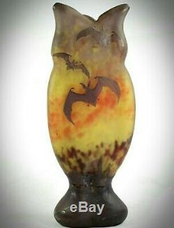 DAUM NANCY Art Nouveau acid etched'BATS' -'CHAUVES SOURIS' Cameo Glass vase