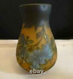 DEGUE French Cameo Art Glass Cabinet Vase, c. 1920's