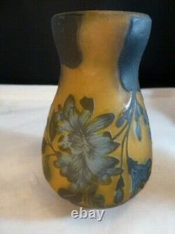 DEGUE French Cameo Art Glass Cabinet Vase, c. 1920's