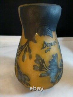 DEGUE French Cameo Art Glass Cabinet Vase, c. 1920's