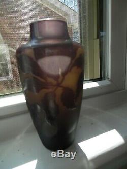 D'Argental Cameo Vase