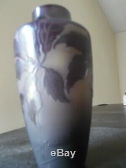 D'Argental Cameo Vase