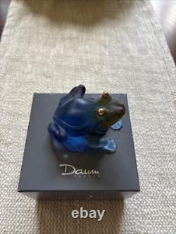 Daum France Pate de Verre Blue frog withGold Eyes With Orig Box 3 1/4x 2 ¾-mint