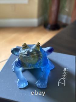 Daum France Pate de Verre Blue frog withGold Eyes With Orig Box 3 1/4x 2 ¾-mint