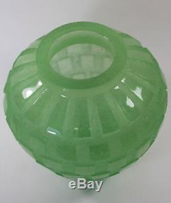 Daum France'Rhythms' Green Pate de Verre Heavy Glass Vase. Estate of Anne Anka