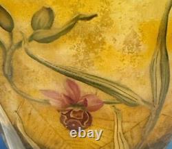 Daum Nancy French Art Nouveau Fleurs et Abeilles Orchid Vase Rare Shape Ca 1901