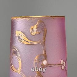 Daum Nancy, Gui (mistletoe) pink glass vase