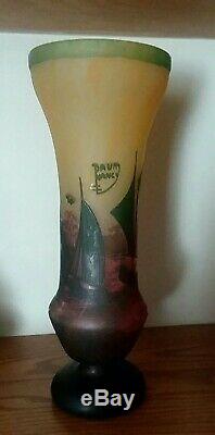 Daum Nancy tip cameo sailboat vase 11