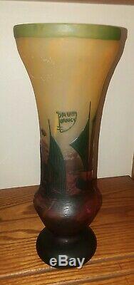 Daum Nancy tip cameo sailboat vase 11