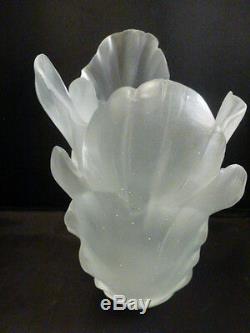 Daum Vase Tulip White Frosted Botanics 6 1/2 5213-3 Signed Nib
