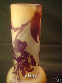 EMILE GALLE' FRENCH CAMEO ART GLASS VASE, c. 1900