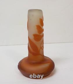 EMILE GALLE French CAMEO Art Glass 3.75 Miniruew Vase, c. 1900