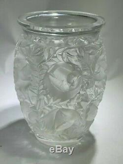 Elegant Lalique French Frosted Heavy Crystal Bird Vase Bagatelle Signed