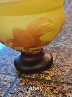 Emile Cameo Glass Vase Jar Lidded Signed Galle Art Florals Lilly Art Glass 4