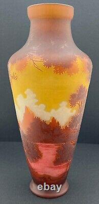 Emile Galle, Large Vase, Landscape, Acid Etched Cameo Glass, 33,5 cm / 13.18