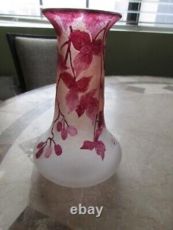 Exceptional Legras French Art Glass Cameo Vase