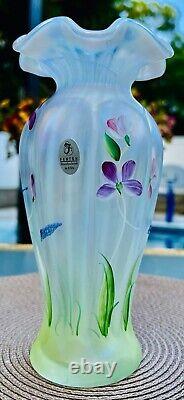 FentonHP IRIDIZED FRENCH OPALESCENT RIB OPTIC VASE Scott K Fenton Signed