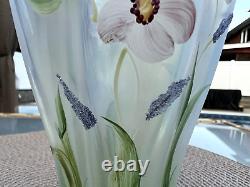 FentonHP IRIDIZED FRENCH OPALESCENT RIB OPTIC VASE Scott K Fenton Signed