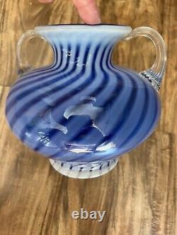 Fenton 1980 French Royale Connoisseur Collection Vase With Handles