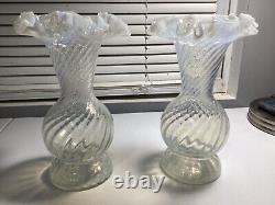 Fenton #4516 Spiral Optic French Opalescent Ruffled Top Vase 8 Excellent