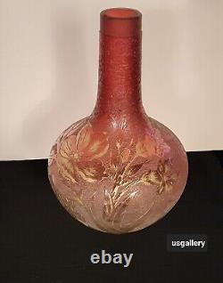 French Art Nouveau Vase in Textural Glass with Gold Foral Motif